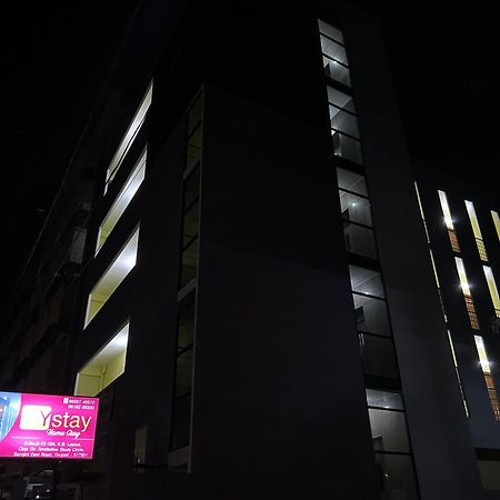 Y Stay Homestay ตีรูปาติ ภายนอก รูปภาพ